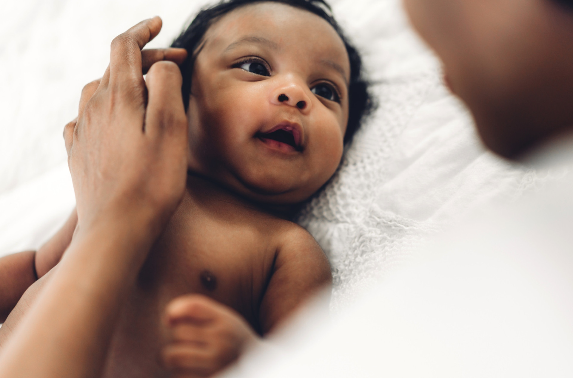 contioutra.com - Esses nomes neutros est&atilde;o conquistando pais que querem fugir do &oacute;bvio na hora de registrar o beb&ecirc;