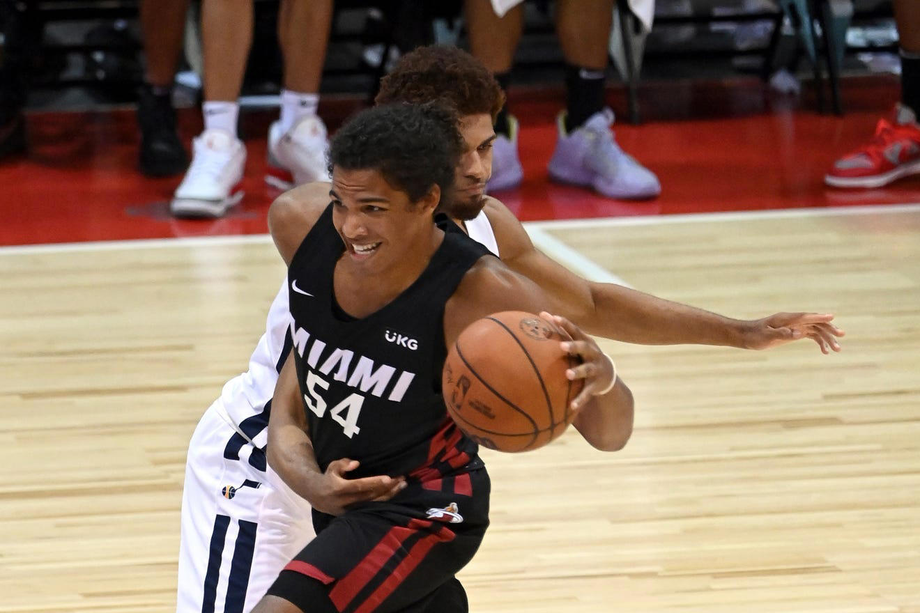 From Reitz to Miami, intangibles fueled Evansville native Dru Smith's ...