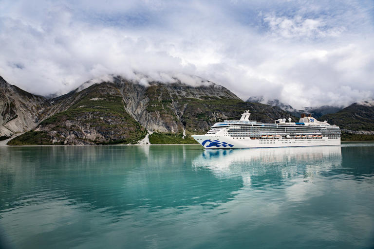 Alaska cruise packing list: What to pack for a sailing up north
