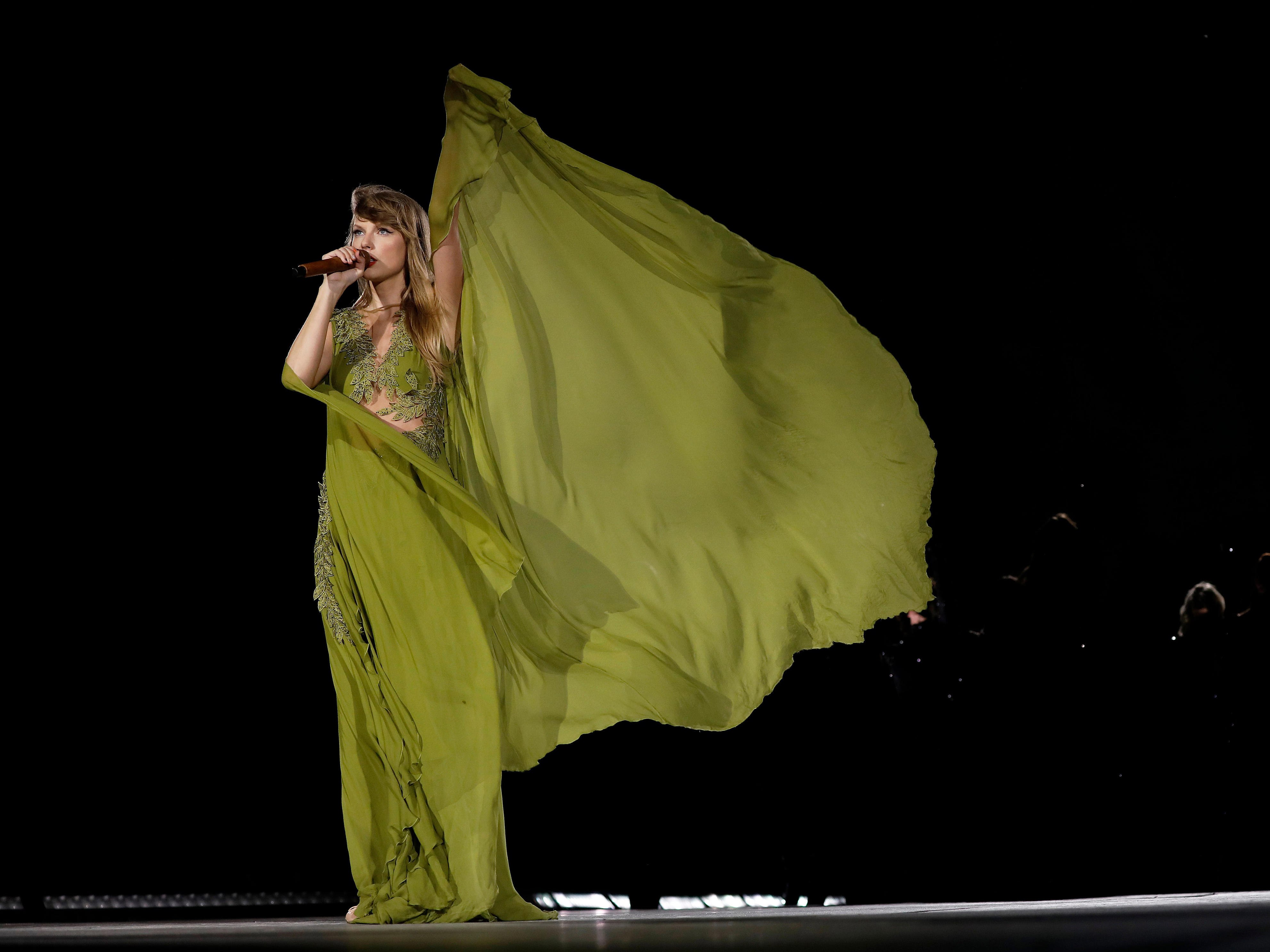 <p>Swift told the Pittsburgh crowd that she's always wanted to play "Seven" in her home state. The song includes the lyric, "But I, I was high in the sky / With Pennsylvania under me."</p>