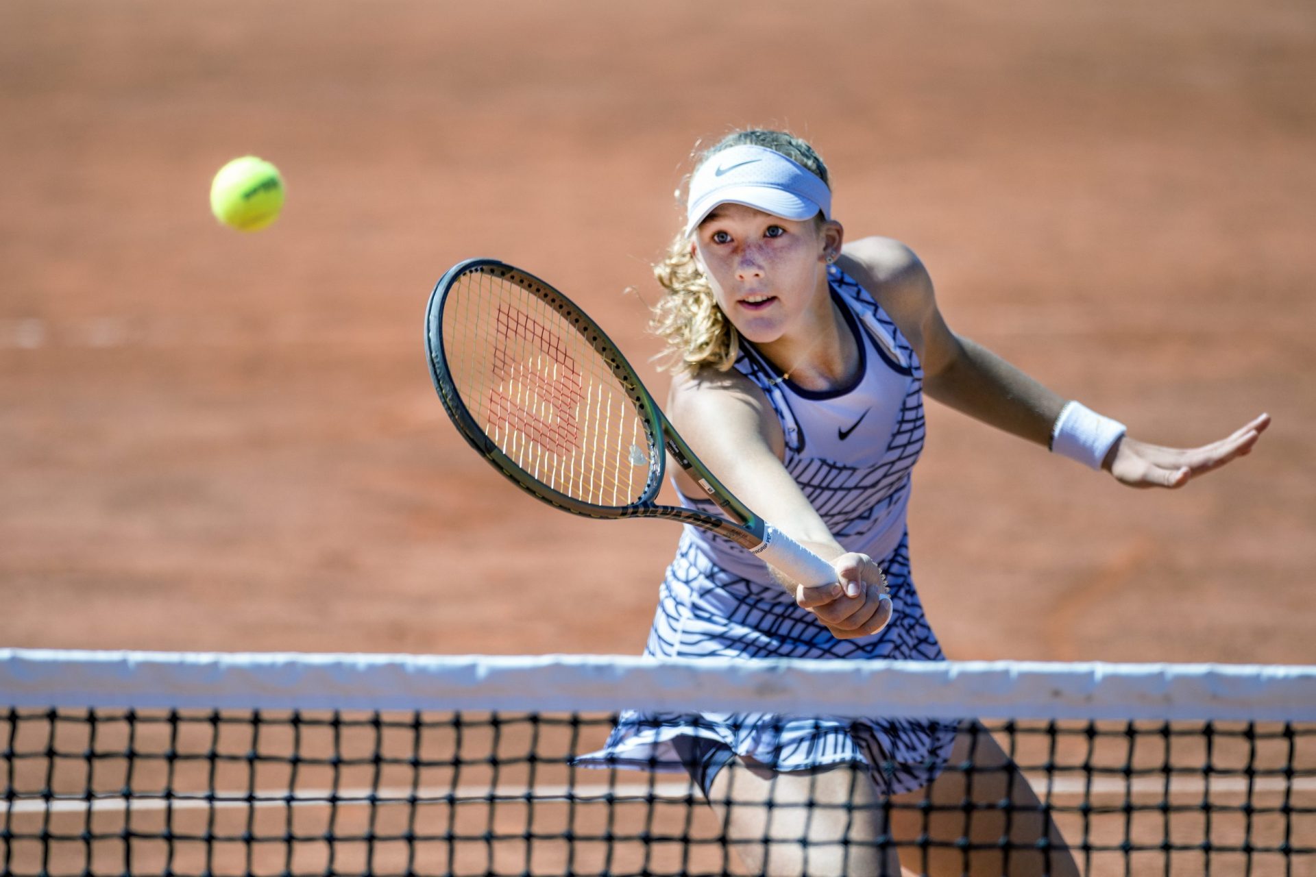 Mirra Andreeva – The 16-year-old Russian Tennis Player Who Is Just Like ...