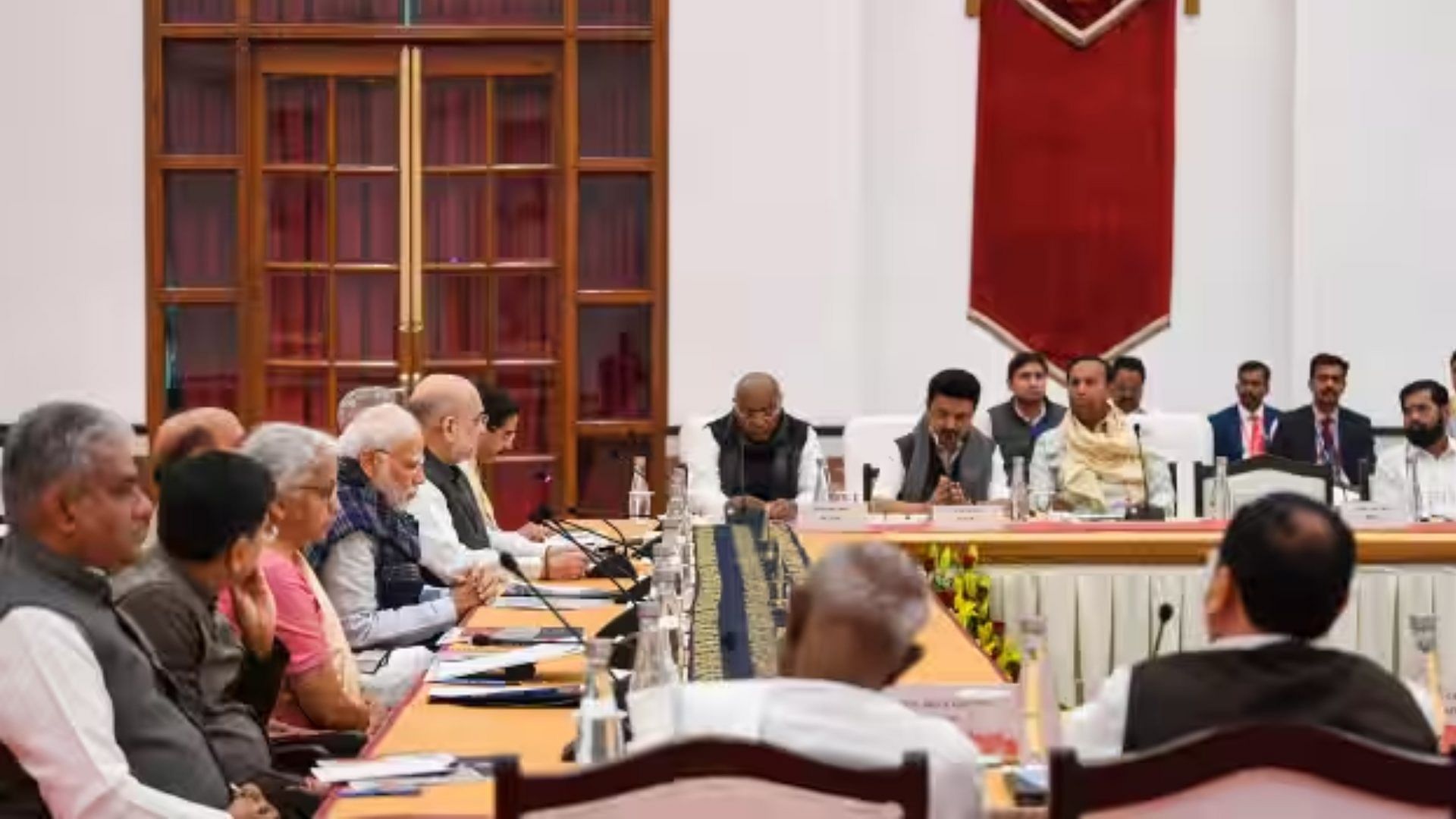Monsoon Session मानसून सत्र से पहले सरकार ने बुलाई सर्वदलीय बैठक पीएम