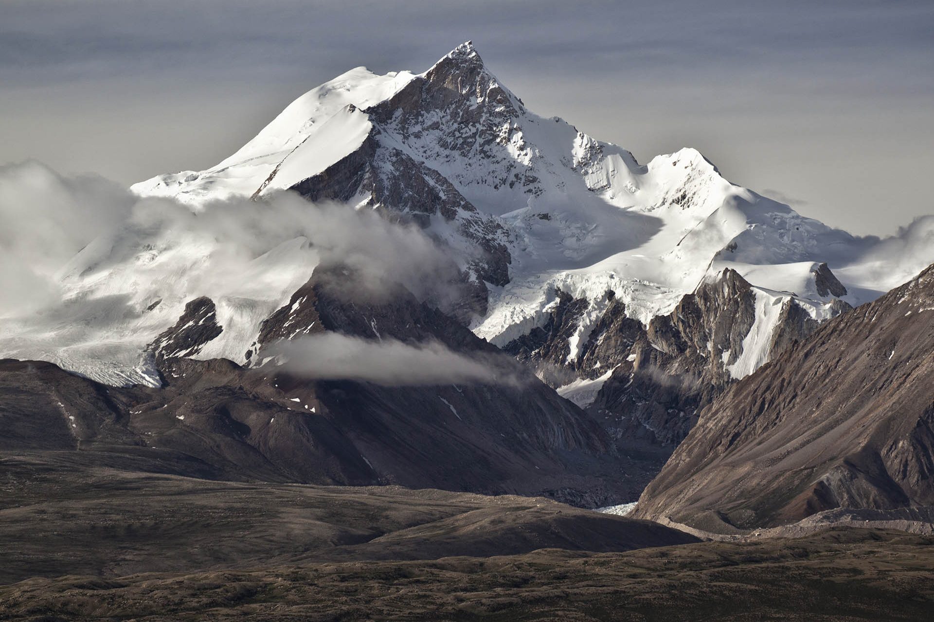 Los 14 ochomiles: las cumbres más altas y la polémica sobre quién las ...