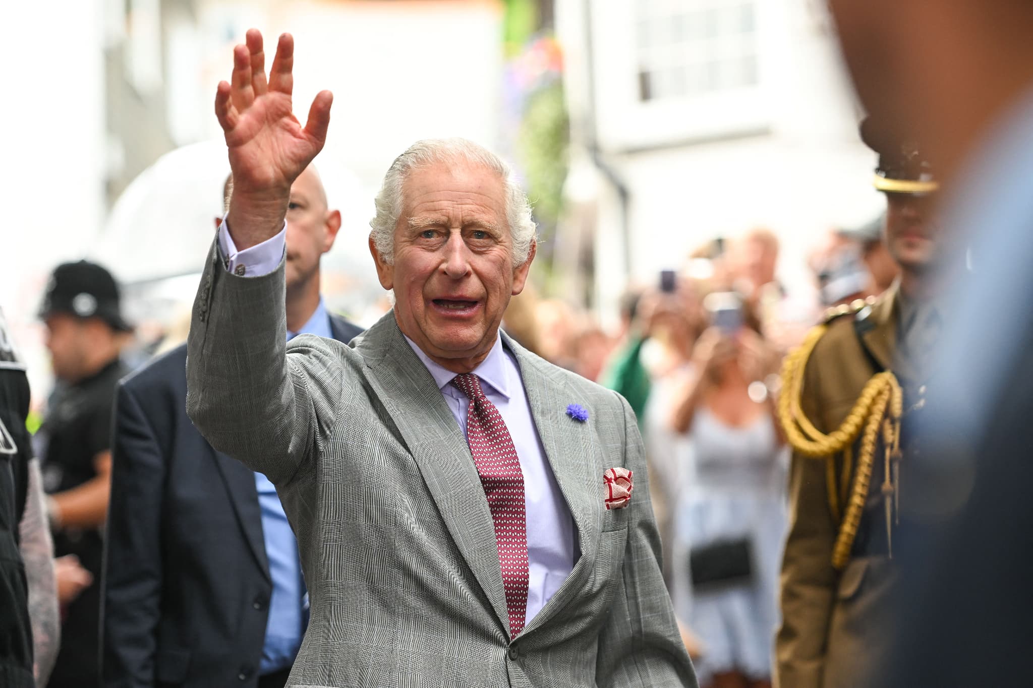 le roi charles ne verra pas son fils harry, en visite au royaume-uni, pour raisons d'agenda