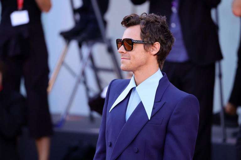 Before the fame: The surprisingly normal jobs these celebrities once had