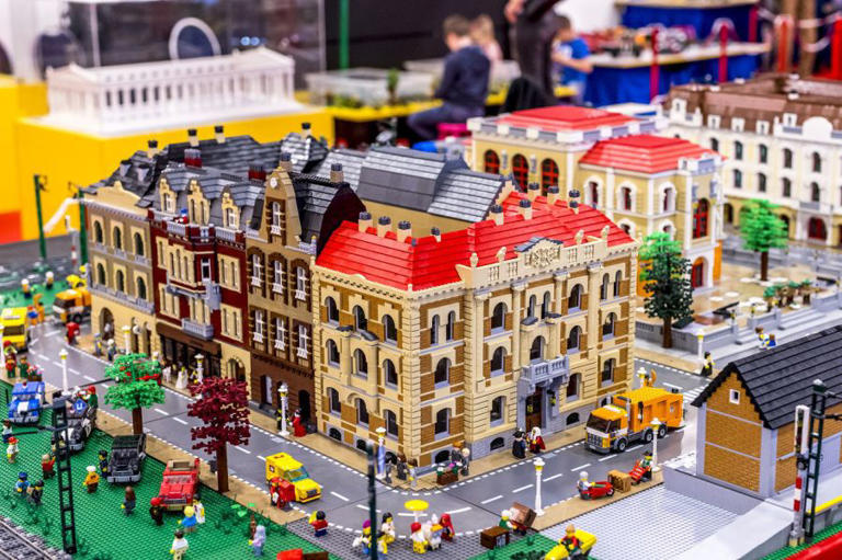 Get tickets now LEGO convention returns to CLE in 2024