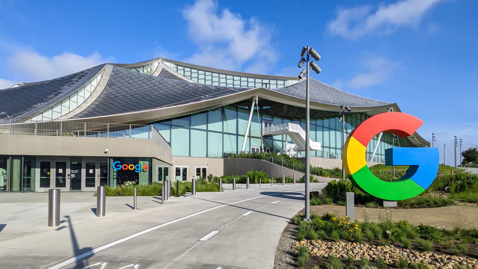 Alphabet stock rises on strong financial growth and quarterly beat: Key ...