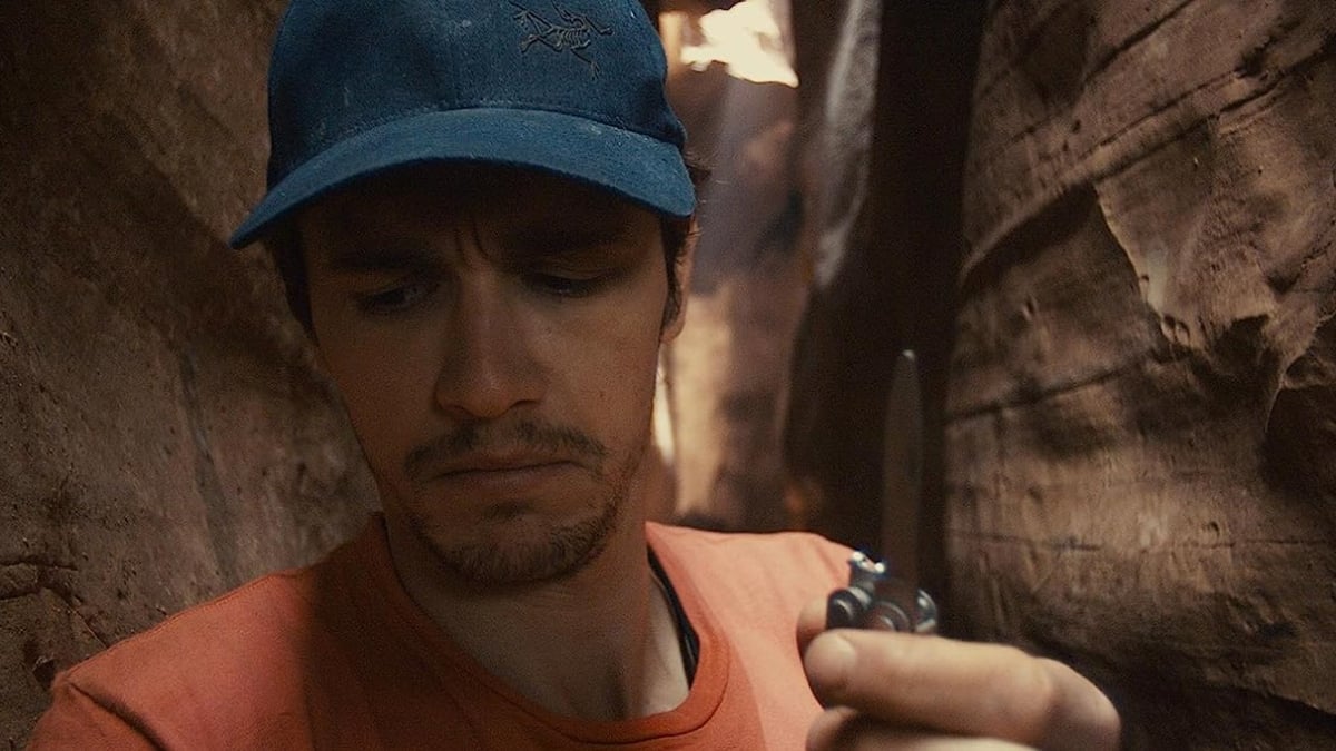 <p><span>Based on Aron Ralston's autobiography, </span><em><span>Between a Rock and a Hard Place</span></em><span>, the adventure drama depicts the remarkable tale of his will and tenacity to live after being trapped by a rock inside a canyon. Ralston (James Franco), who is trapped, alone, and without any other chance of surviving, bravely decides to amputate his arm to escape his dangerous circumstances.</span></p>