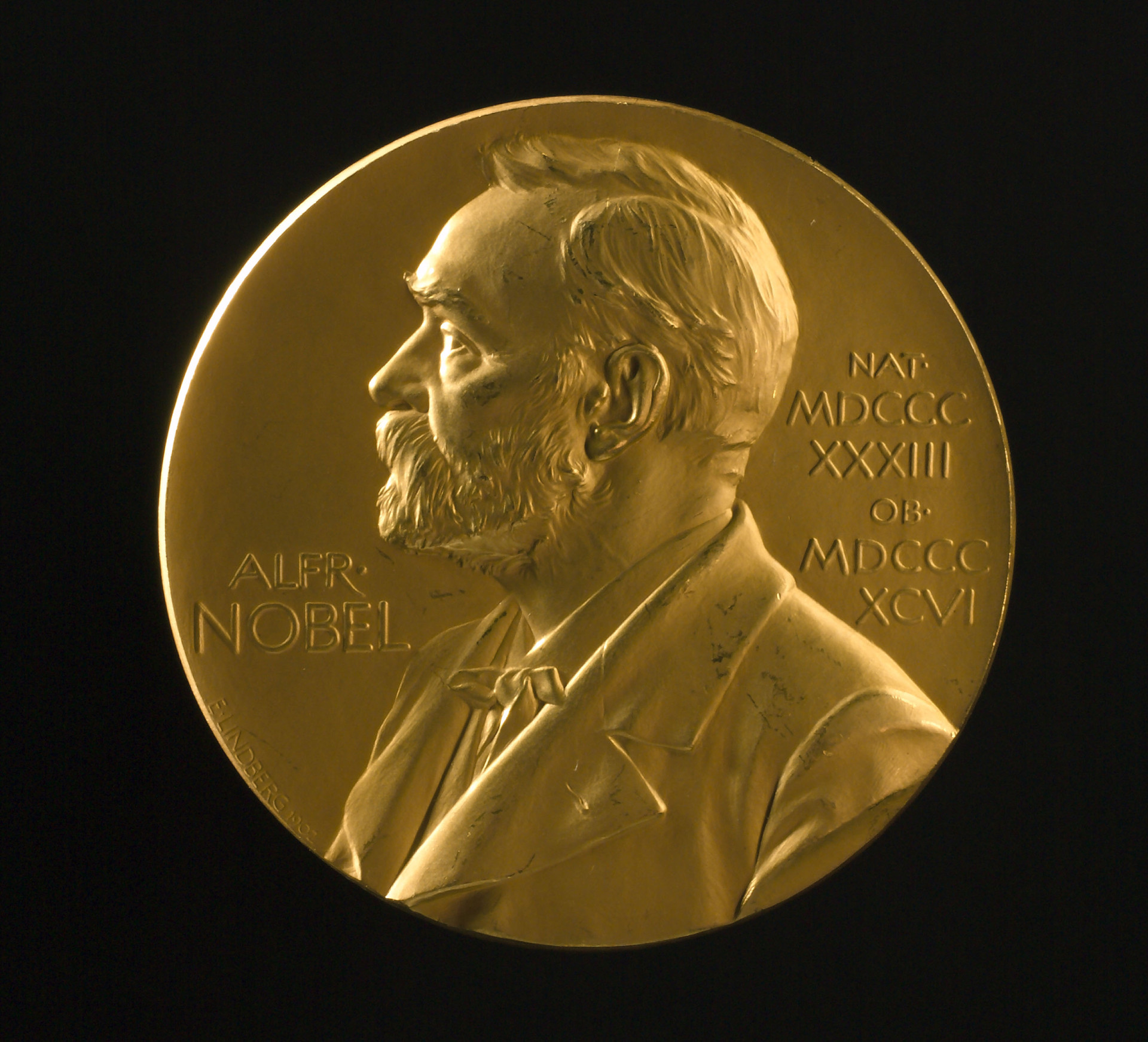 <p>Das Nobelpreis-Kommittee nominierte Oppenheimer 1945, 1951 und 1967 für den Preis in Physik. Doch am Ende siegten immer seine Zeitgenossen.</p>