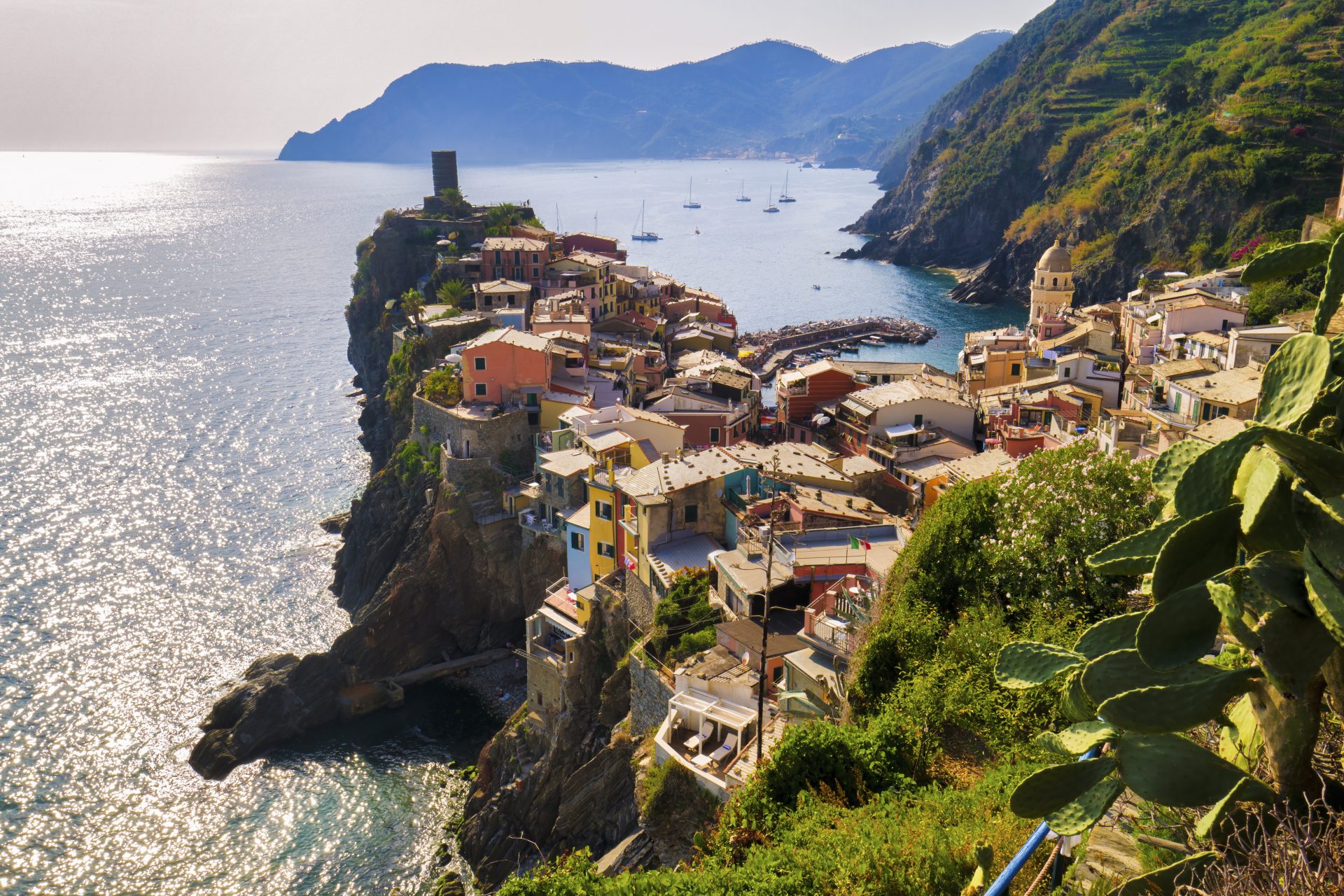 <p>Often considered the most beautiful in Europe, this hike will take you through five magnificent little villages built in coves and cliffs on the Mediterranean coast of Italy. The Cinque Terre Natural Park is made up of several trails, each with different distances and difficulties. It's up to you to choose the paths you want to take.</p>