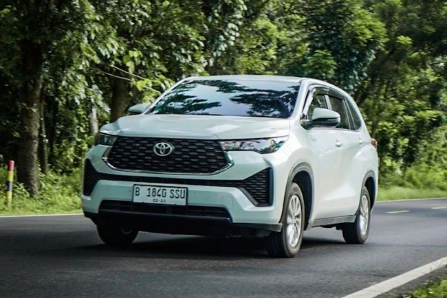 Cicilan Innova Zenix Hybrid Termurah, Cicilan Bulanan Berapa?