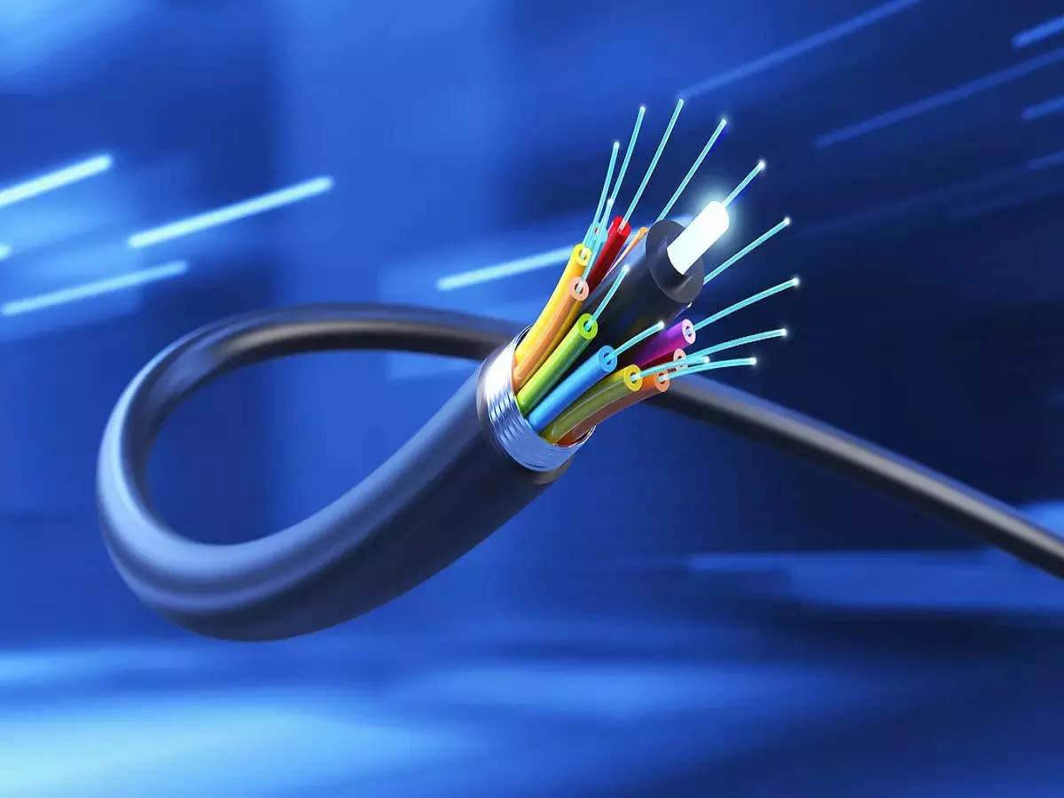 Se puede instalar fibra óptica sin cables