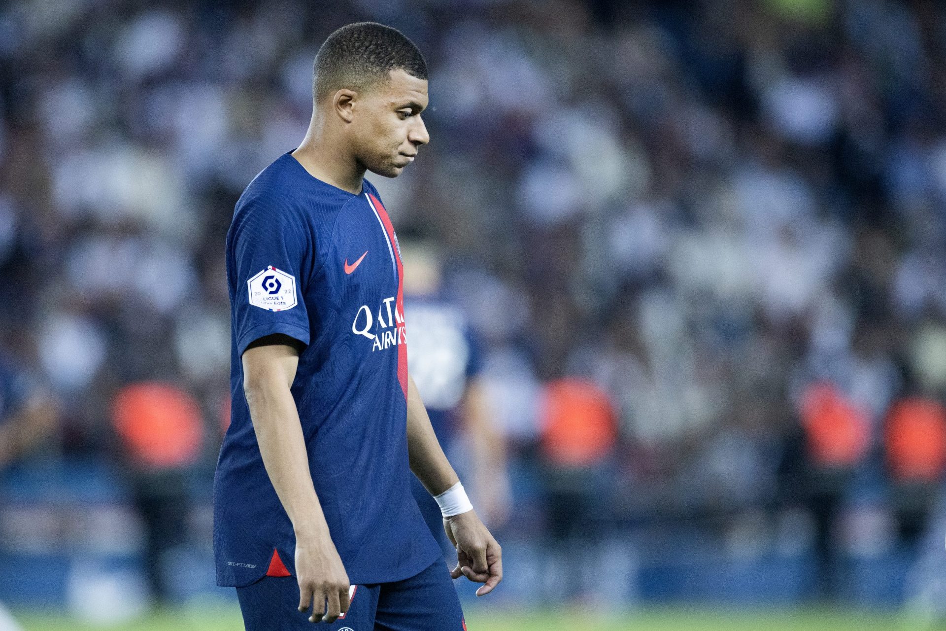 Прическа мбаппе 2024 PSG dressing room turns against Kylian Mbappé after 'disrespectful' interview