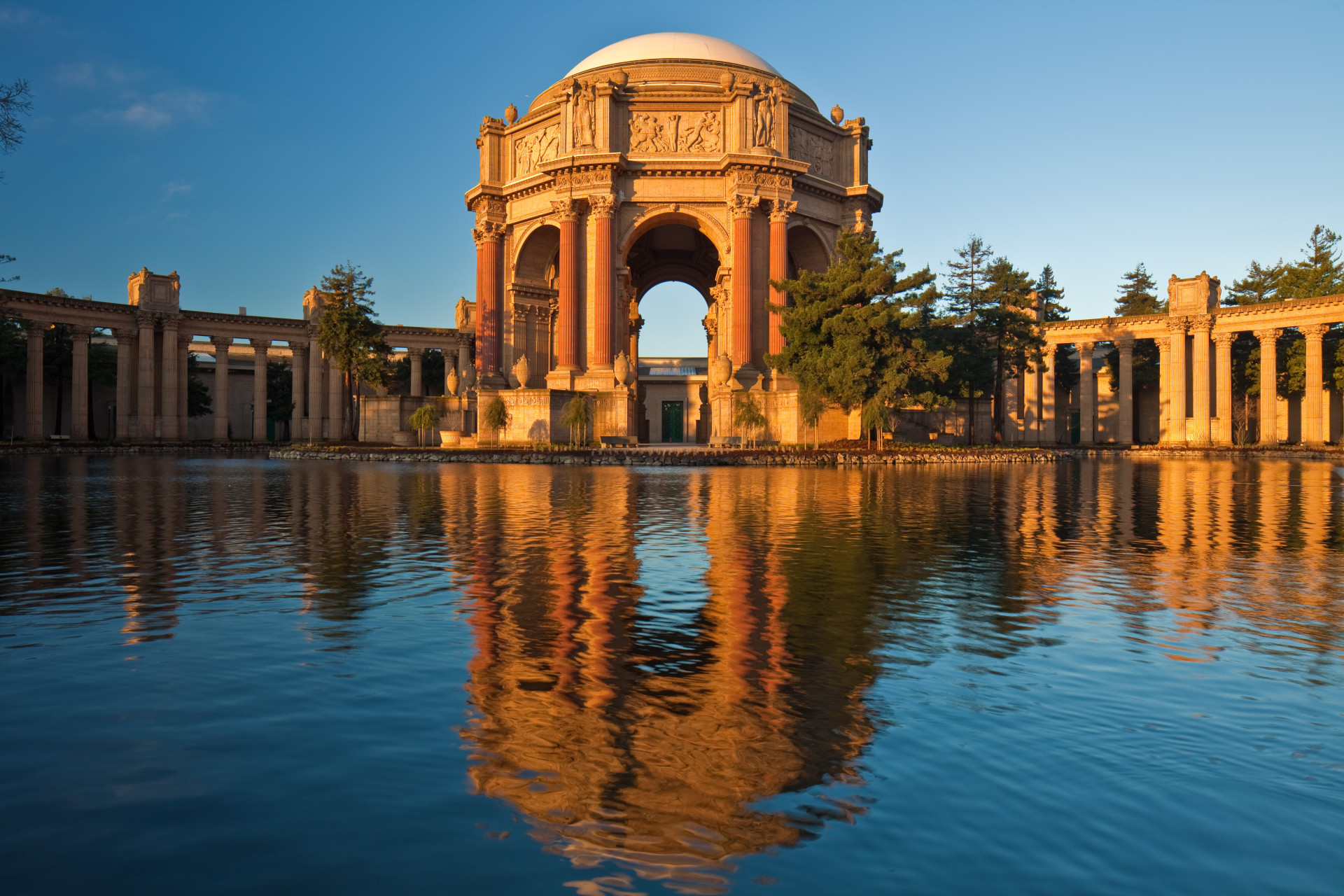 Explore the Palace of Fine Arts! You will be transported back in time while walking around the regal grounds of this beautiful SF exhibit.<p><a href="https://www.msn.com/en-us/community/channel/vid-7xx8mnucu55yw63we9va2gwr7uihbxwc68fxqp25x6tg4ftibpra?cvid=94631541bc0f4f89bfd59158d696ad7e">Follow us and access great exclusive content every day</a></p>