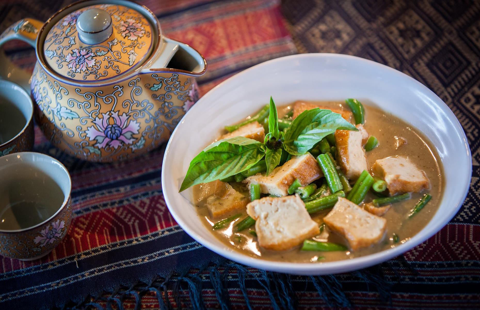 Your State's Top Thai Restaurant Is Guaranteed To Win You Over