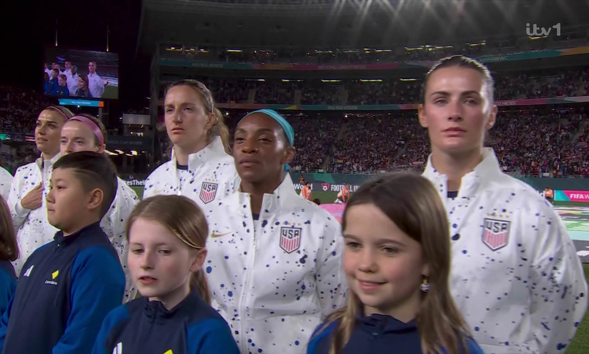 US women's national soccer team doesn't sing national anthem