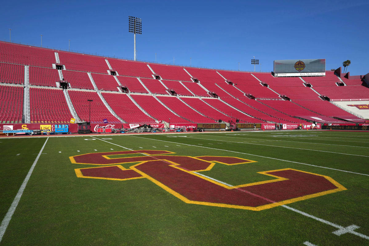USC Football 2025 ThreeStar DL Recruit Shares Excitement After USC Visit