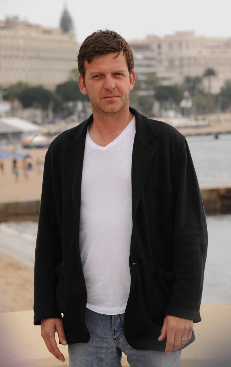 <p>Jason Hughes, known for his role as "DS Benjamin Jones" in 'Midsomer Murders', has continued to impress on the small screen. After an impressive six-season stint, he returned for a guest appearance in season 19 before bidding farewell to the series. Since then, Jason has made notable appearances in popular shows such as 'Death in Paradise', 'Three Girls', 'Marcella', and 'The Pact', showcasing his versatile talent and captivating performances.</p>