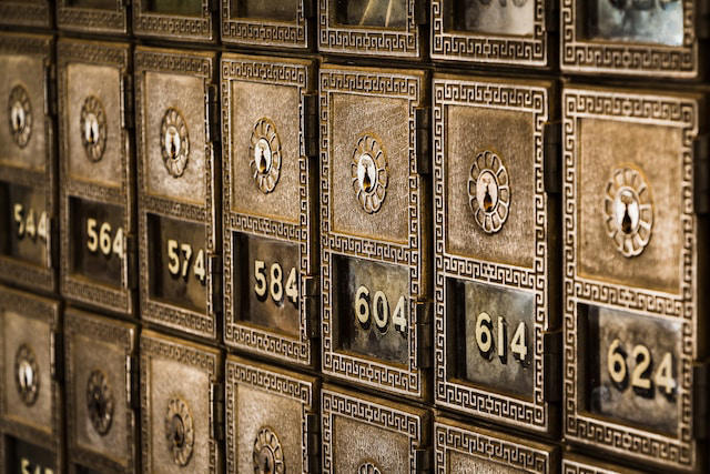 What to Put in a Safety Deposit Box or Home Safe?