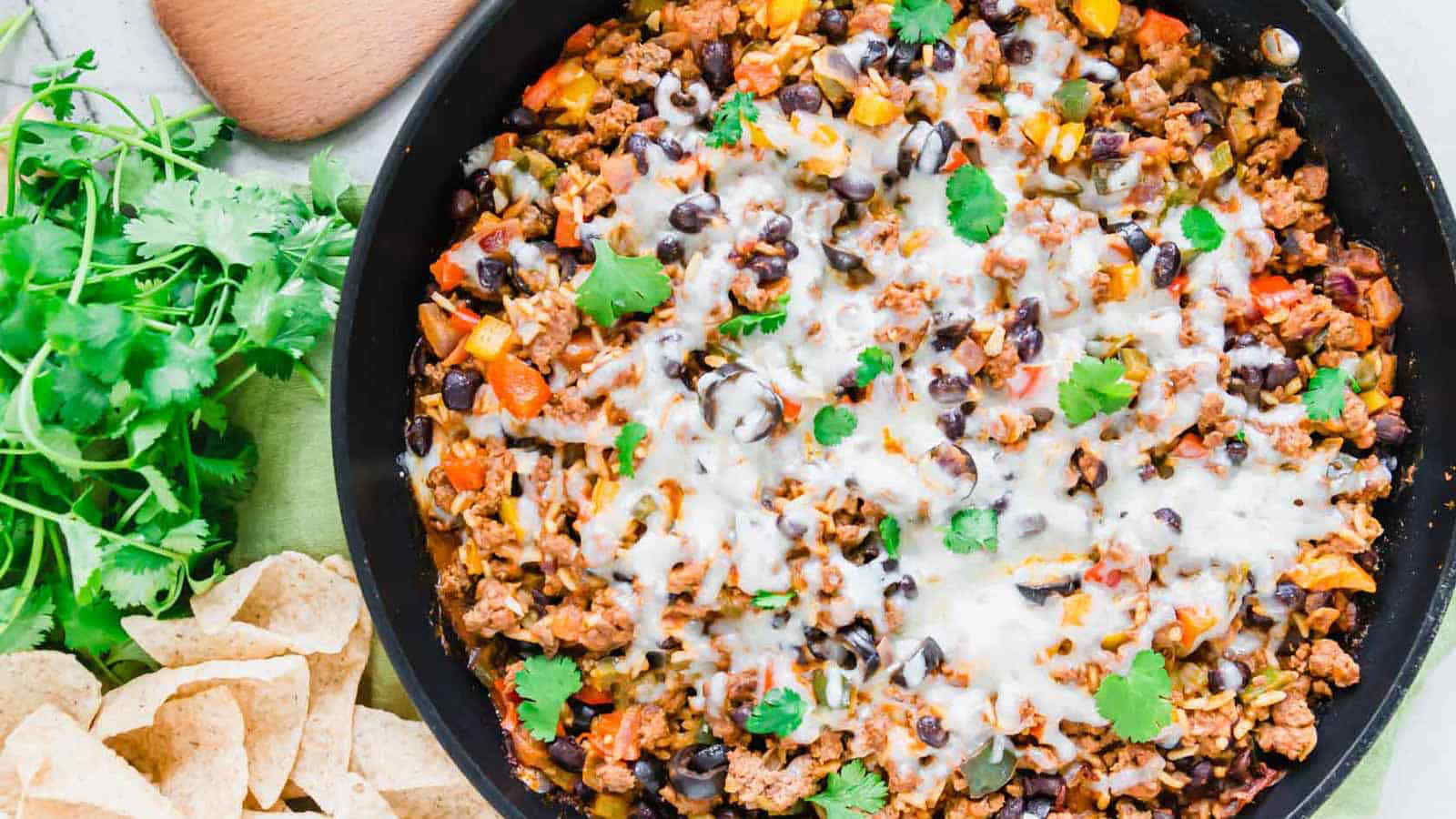24 Skillet Dinners To Put On Your List For Easy Weeknight Meals