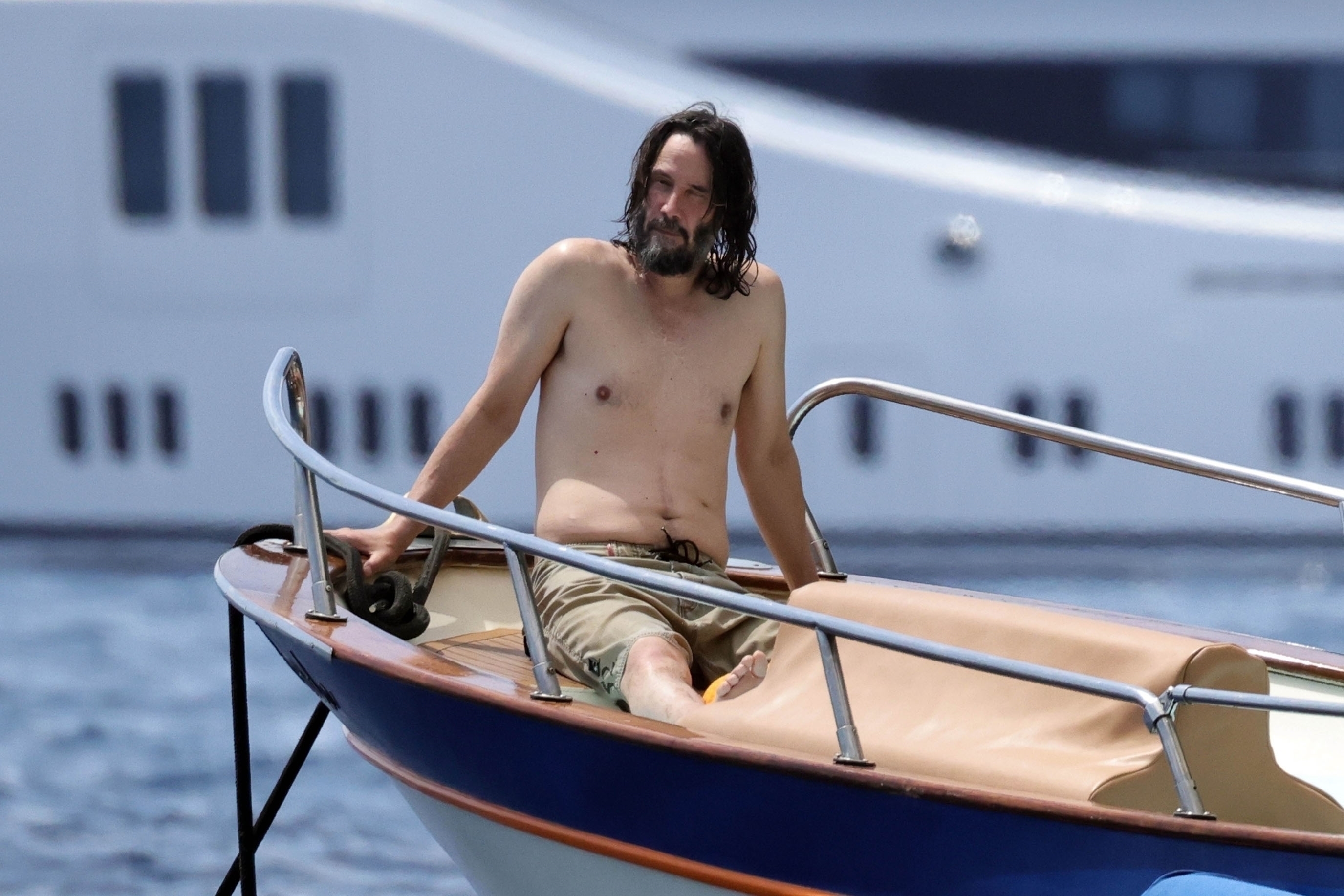 <p>Keanu Reeves relaxed on a boat off the coast of Capri in Italy during a European holiday with his sister, Kim (not pictured), on Aug 1.</p><p>MORE: <a href="https://www.msn.com/en-us/community/channel/vid-kwt2e0544658wubk9hsb0rpvnfkttmu3tuj7uq3i4wuywgbakeva?item=flights%3Aprg-tipsubsc-v1a&ocid=social-peregrine&cvid=333aa5de5a654aa7a98a6930005e8f60&ei=2" rel="noreferrer noopener">Follow Wonderwall on MSN for more fun celebrity & entertainment photo galleries and content</a></p>