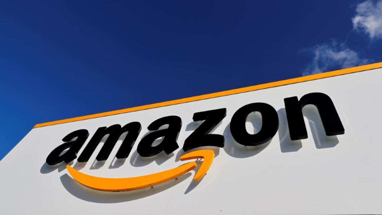 amazon, amazon, fedex reportedly weighed teaming up on returns last year
