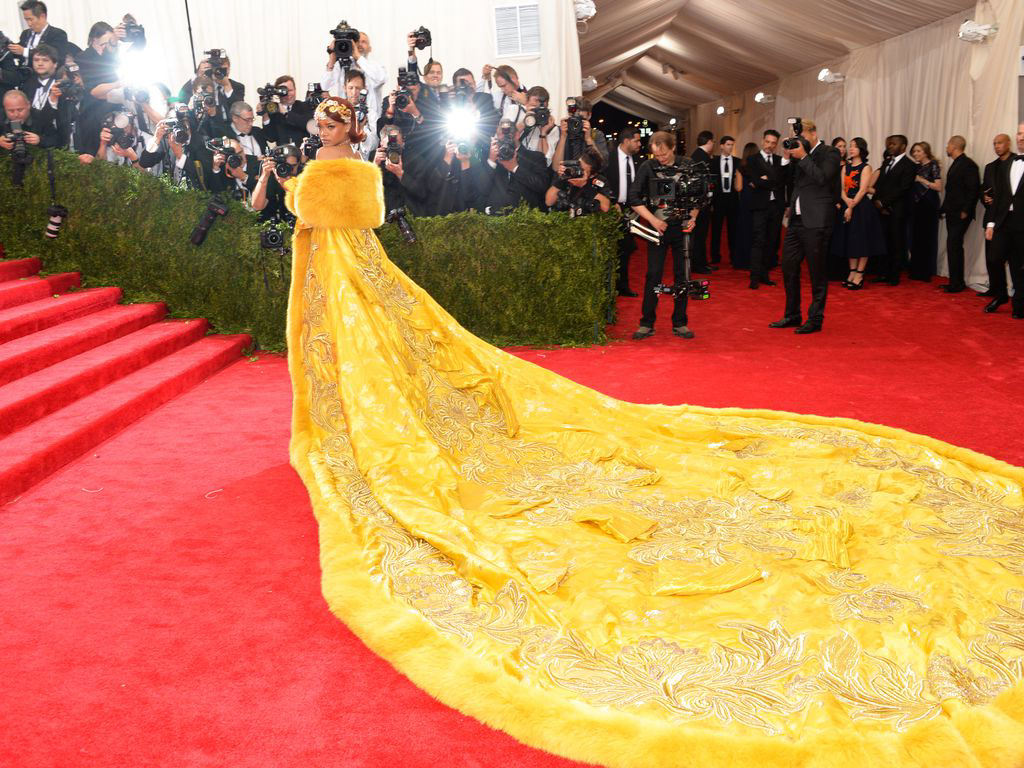 Rihanna’s Met Gala yellow dress by Chinese fashion designer Guo Pei is ...