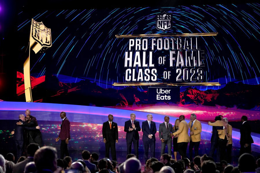 WATCH Gold Jacket ceremony for Pro Football Hall of Fame inductees