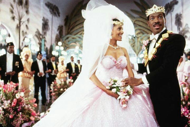 <p>The pink wedding dress and gold crown worn by Lisa McDowell (played by Shari Headley) is just so good. </p>