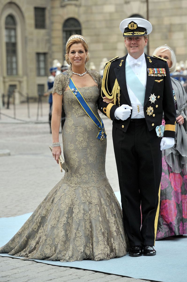 <p>At the wedding of Crown Princess Victoria of Sweden and Daniel Westling in Stockholm, the royal couple looked quite glamorous.</p>