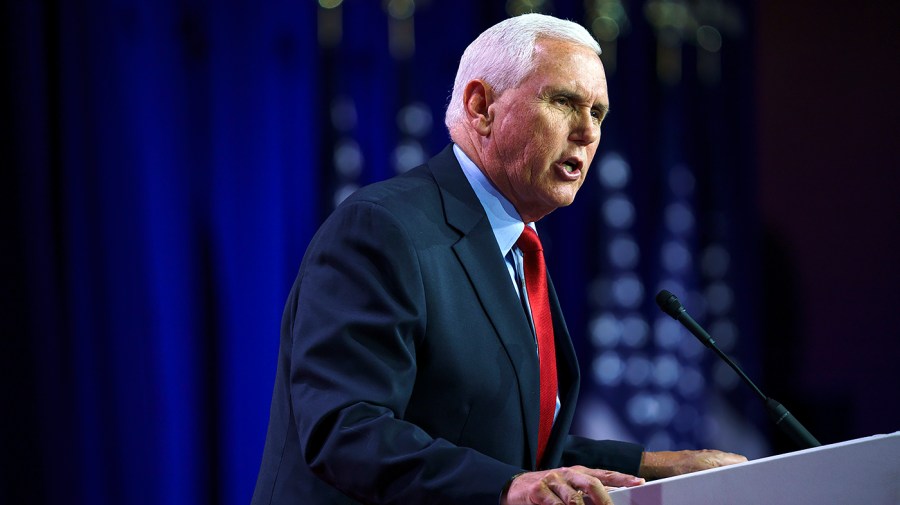 pence-qualifies-for-first-gop-primary-debate