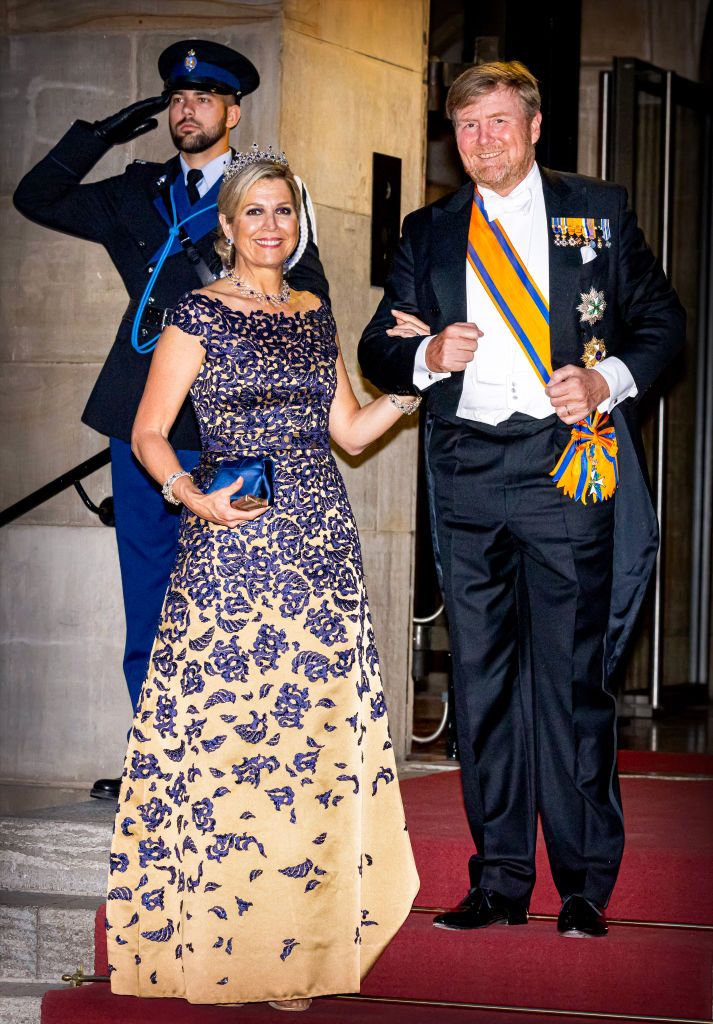 <p>Maxima looked properly glamorous in navy and gold for a gala for the Diplomatic Corps at the Royal Palace in Amsterdam.</p>
