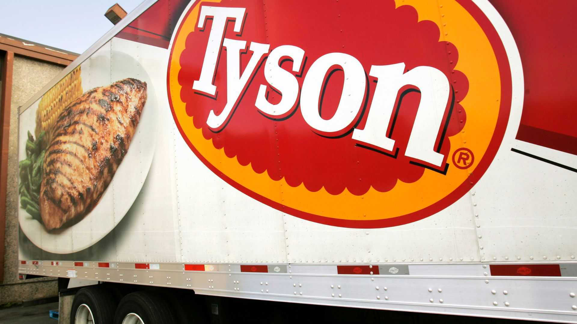 Tyson Foods closing 4 plants, including one in southern Indiana