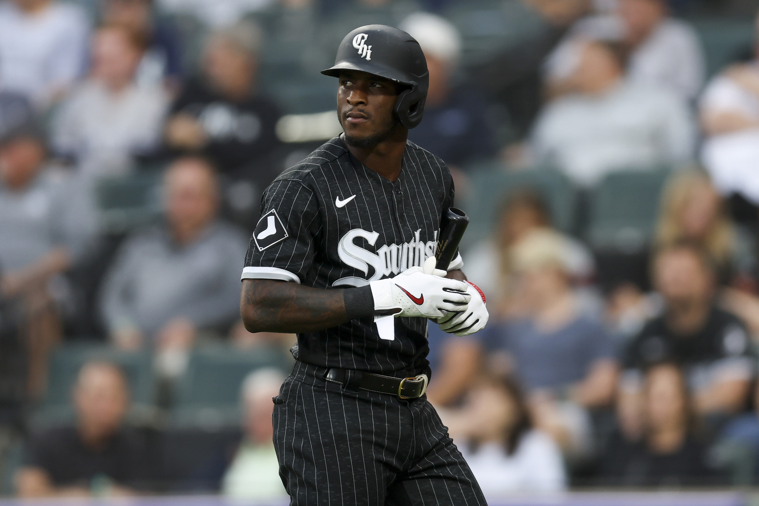 Amid Anderson's appeal, Vaughn's bat lifts White Sox over Yankees
