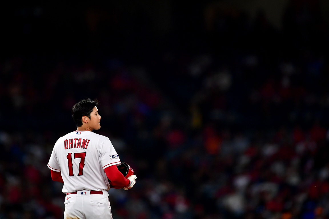 Shohei Ohtani is the first player in MLB history to record 40 HR and 15