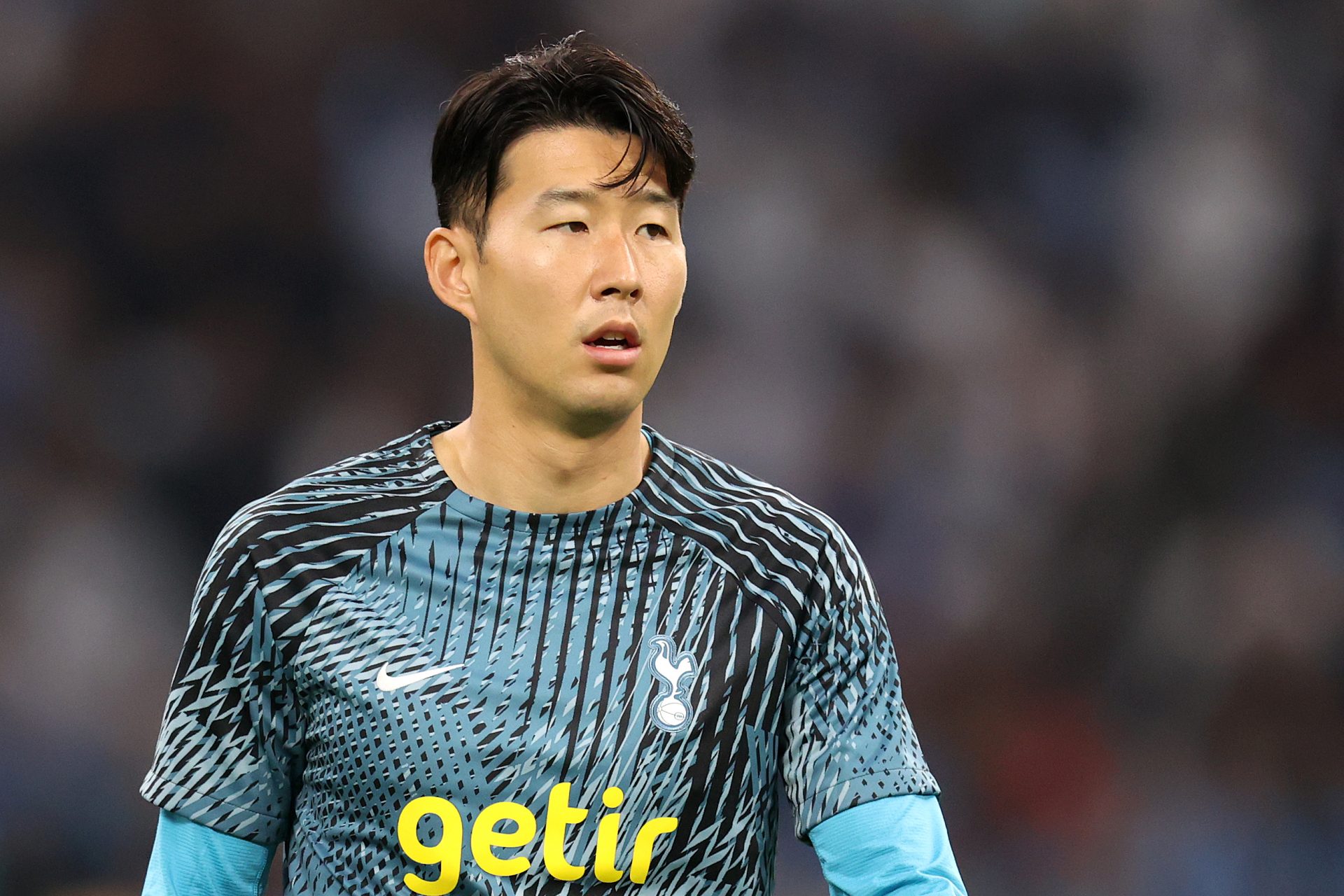 <p>De Zuid-Koreaanse vleugelspeler blijft jaar na jaar schitteren bij Tottenham, waarmee hij in 2019 de Champions League-finale speelde. Misschien zou een overstap naar een grotere Europese club hem de erkenning opleveren die hij verdient.</p>