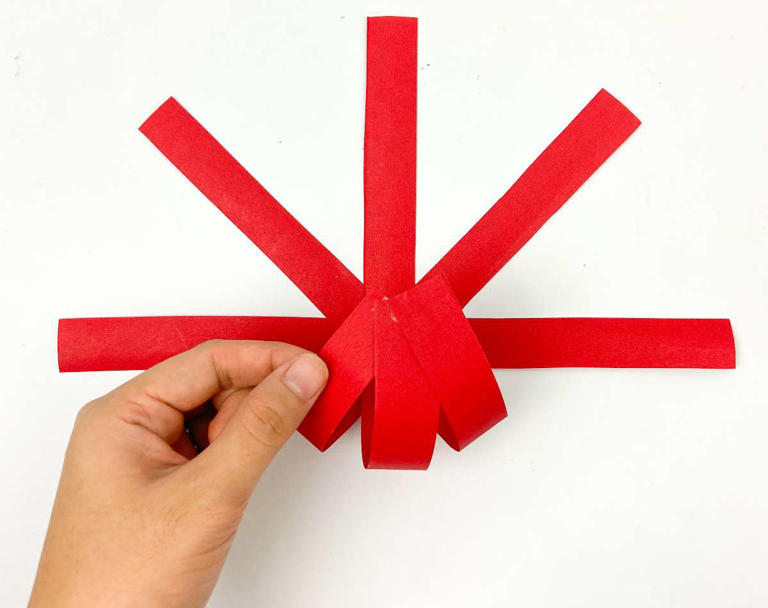 Cute construction paper apple craft