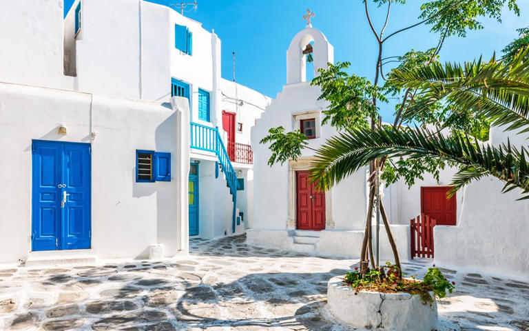 If it's your first time to the island, an Old Town walking tour is one of the best things to do in Mykonos to help you learn to navigate the fiendishly maze-like streets - tobago77/PB57photos