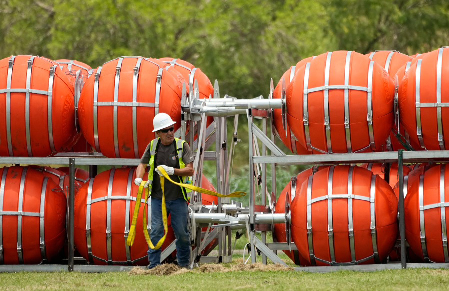 Department of Justice warns of lawsuit over Texas border buoys along