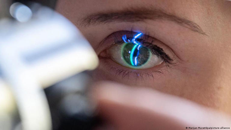 Операции на глазах являются одними из самых прибыльных медицинских процедур