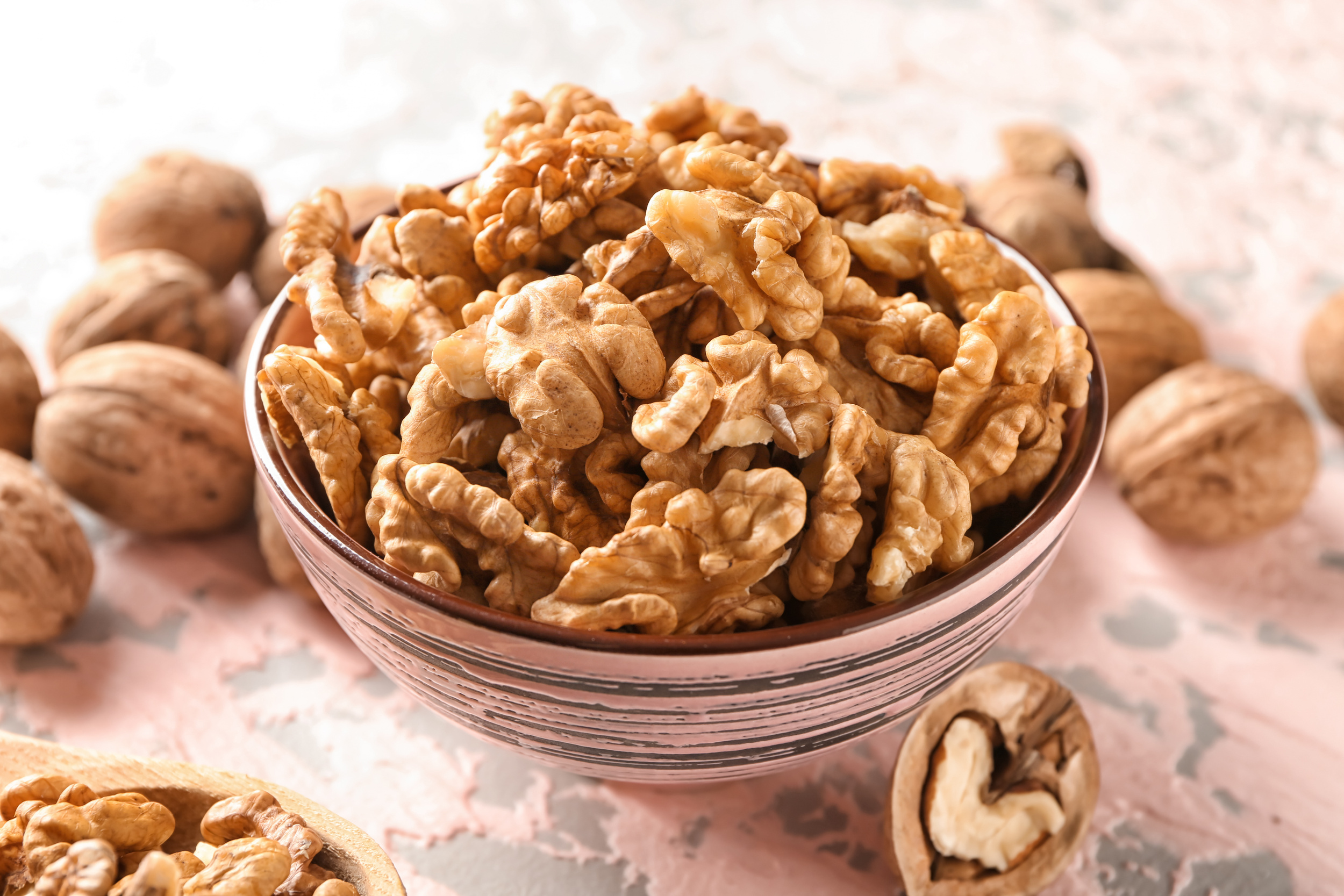 <p>If you like the consistency of pecans but want something a little less sweet, go with walnuts, which are perfect in a trail mix, whether they’re whole or chopped. We also dig the hearty helping of healthy fats and antioxidants provided by these nuts.</p><p>You may also like: <a href='https://www.yardbarker.com/lifestyle/articles/20_healthy_slow_cooker_recipes/s1__36842327'>20 healthy slow cooker recipes</a></p>