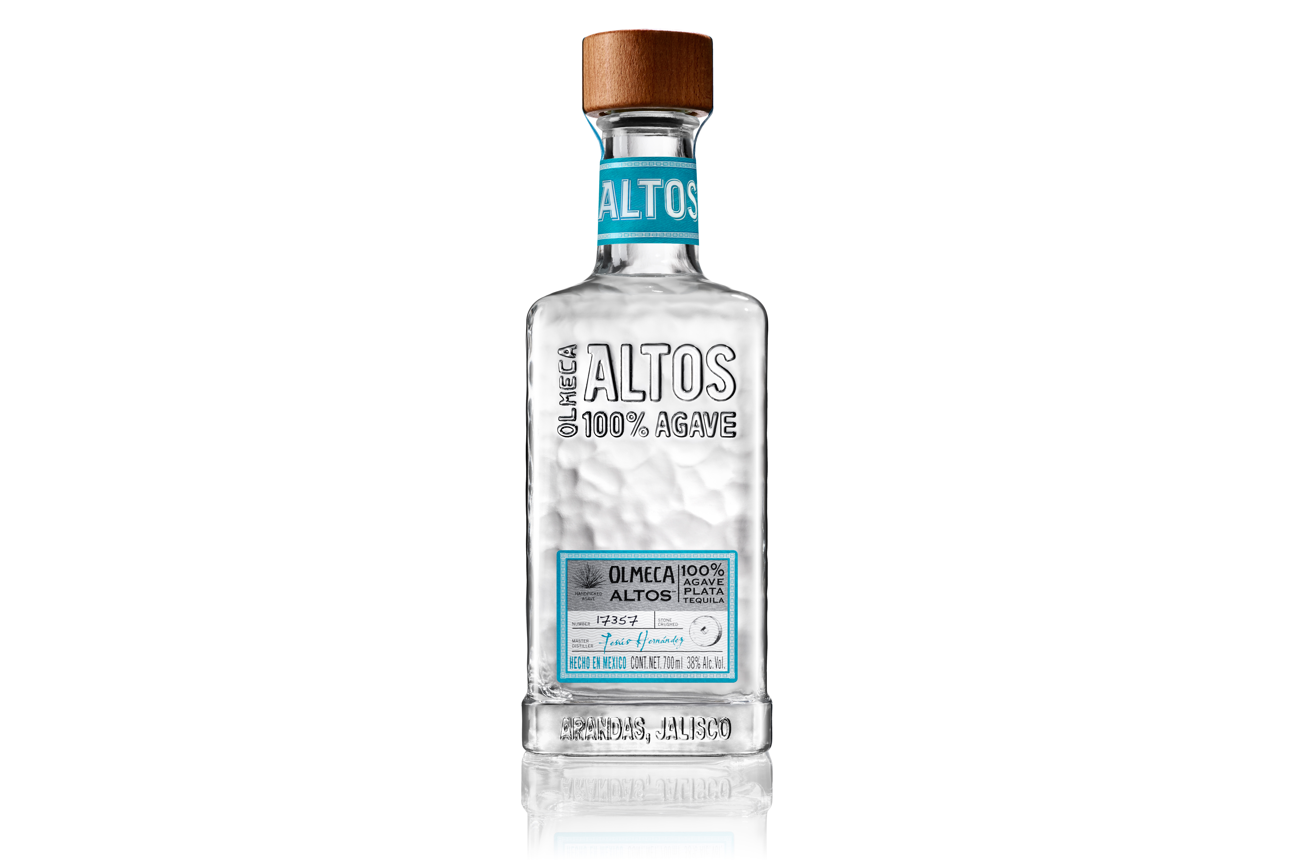 Tequila 100 agave. Текила Olmeca Altos Plata, 0.7 л. Ольмека Альтос Бланко. Текила Olmeca Blanco 0.7 л. Ольмека текила 2021.