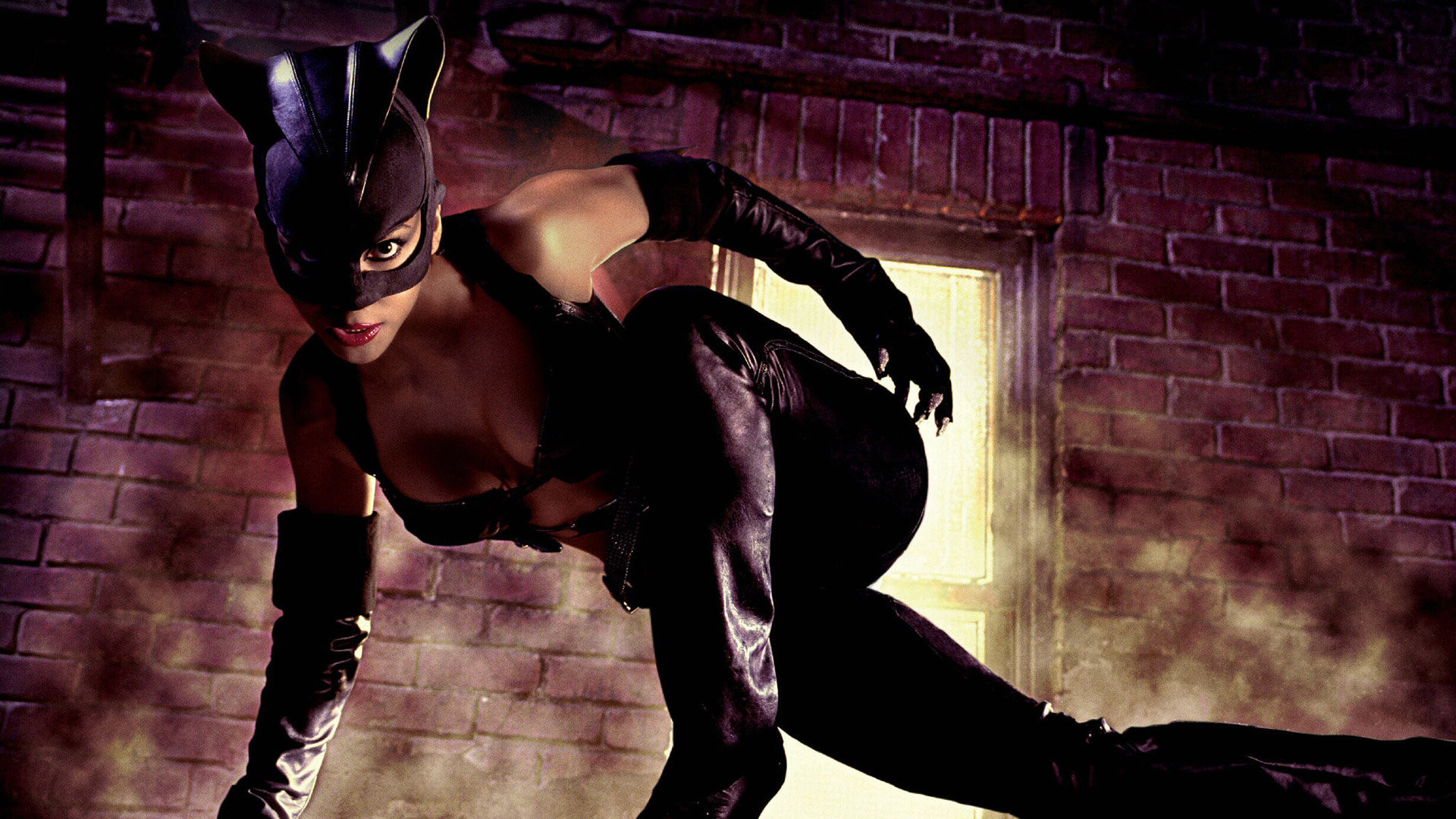 <p>In the wake of the success of "Batman Returns," Warner Bros immediately began developing a spinoff for the film’s breakout star, Catwoman. Initially, the studio wanted Michelle Pfeiffer to reprise the role she’d flat-out nailed in the 1992 sequel but turned away from the dark tone of Burton’s Batman movies when Joel Schumacher’s “Batman Forever” was a smash in 1995. The project went through different iterations (Ashley Judd was once in talks to star) before the studio went with Halle Berry in the title role. The 2004 film was directed by an idiosyncratic French director named Pitof and is now considered one of the worst comic book movies ever made.</p><p>You may also like: <a href='https://www.yardbarker.com/entertainment/articles/20_films_that_should_have_a_prequel/s1__38606812'>20 films that should have a prequel</a></p>