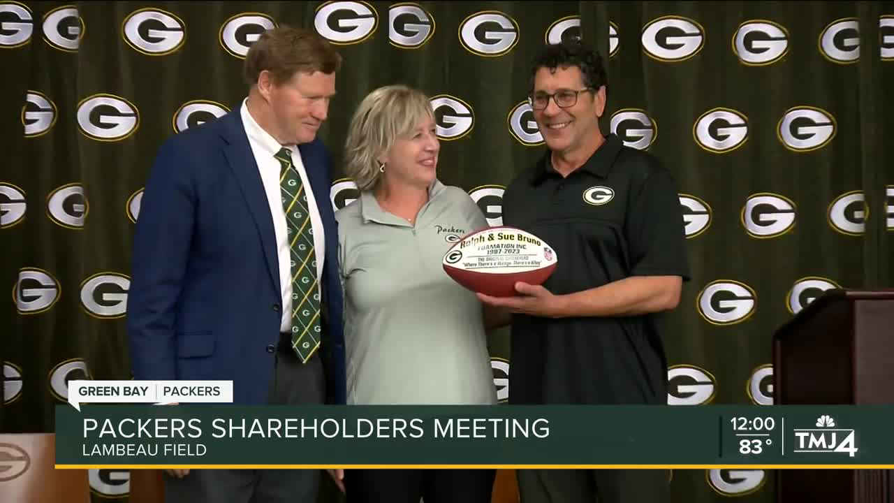 Packers shareholder meeting draws thousands to Green Bay
