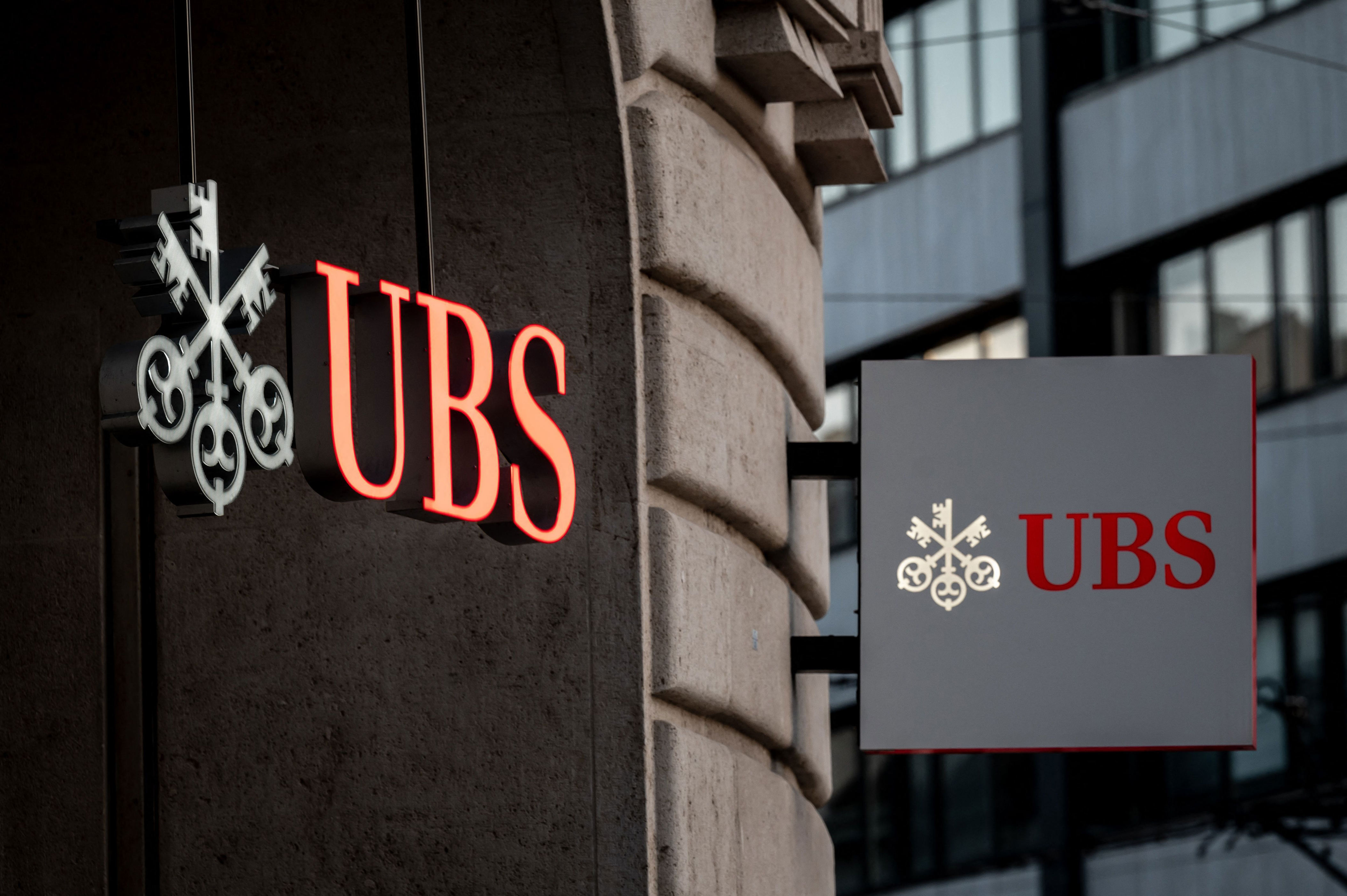 Банку ubs. UBS. UBS C. UBS Group AG. UBS Bank Switzerland.