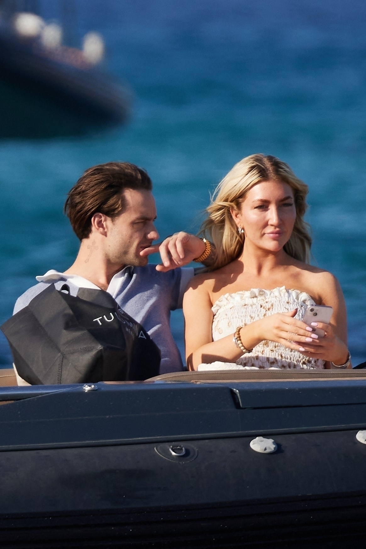 <p>Former One Direction singer Liam Payne and girlfriend Katie Cassidy departed a St-Tropez beach on a dinghy while vacationing in France on July 23.</p><p>MORE: <a href="https://www.msn.com/en-us/community/channel/vid-kwt2e0544658wubk9hsb0rpvnfkttmu3tuj7uq3i4wuywgbakeva?item=flights%3Aprg-tipsubsc-v1a&ocid=social-peregrine&cvid=333aa5de5a654aa7a98a6930005e8f60&ei=2" rel="noreferrer noopener">Follow Wonderwall on MSN for more fun celebrity & entertainment photo galleries and content</a></p>