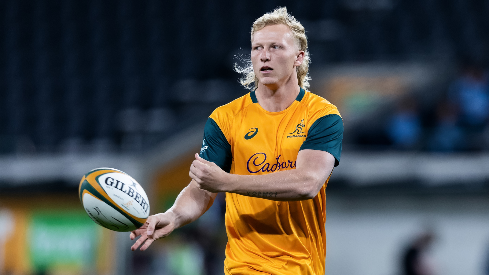 wallabies star in talks with nrl club over cross-code switch – report