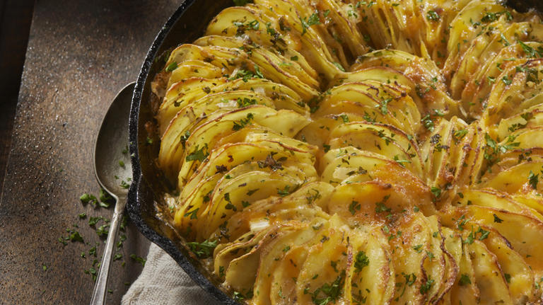 12 Tips You Need When Making Au Gratin Potatoes
