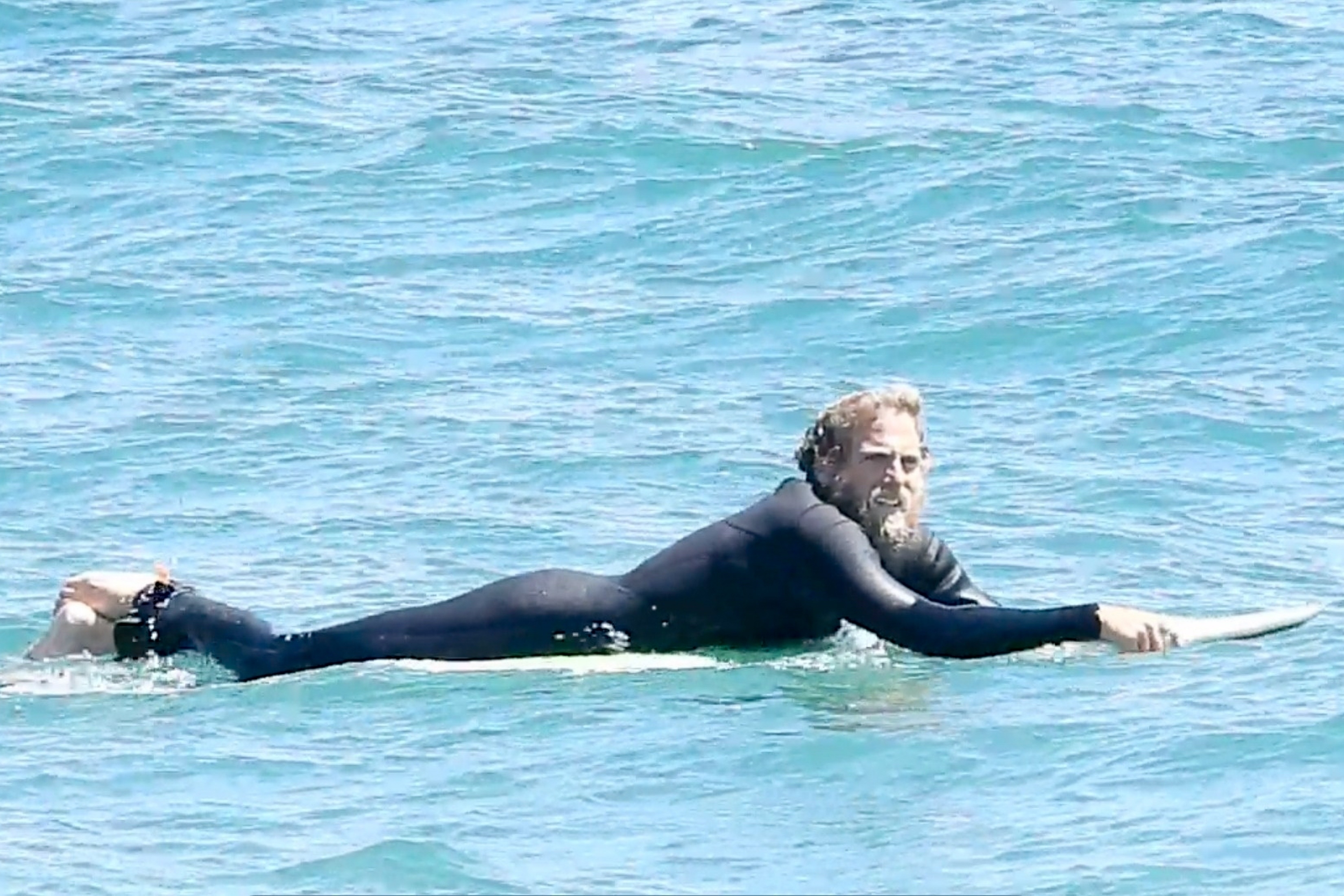 <p><a href="https://www.wonderwall.com/celebrity/profiles/overview/jonah-hill-587.article">Jonah Hill</a> waited to catch a wave while surfing in Malibu on July 21.</p>