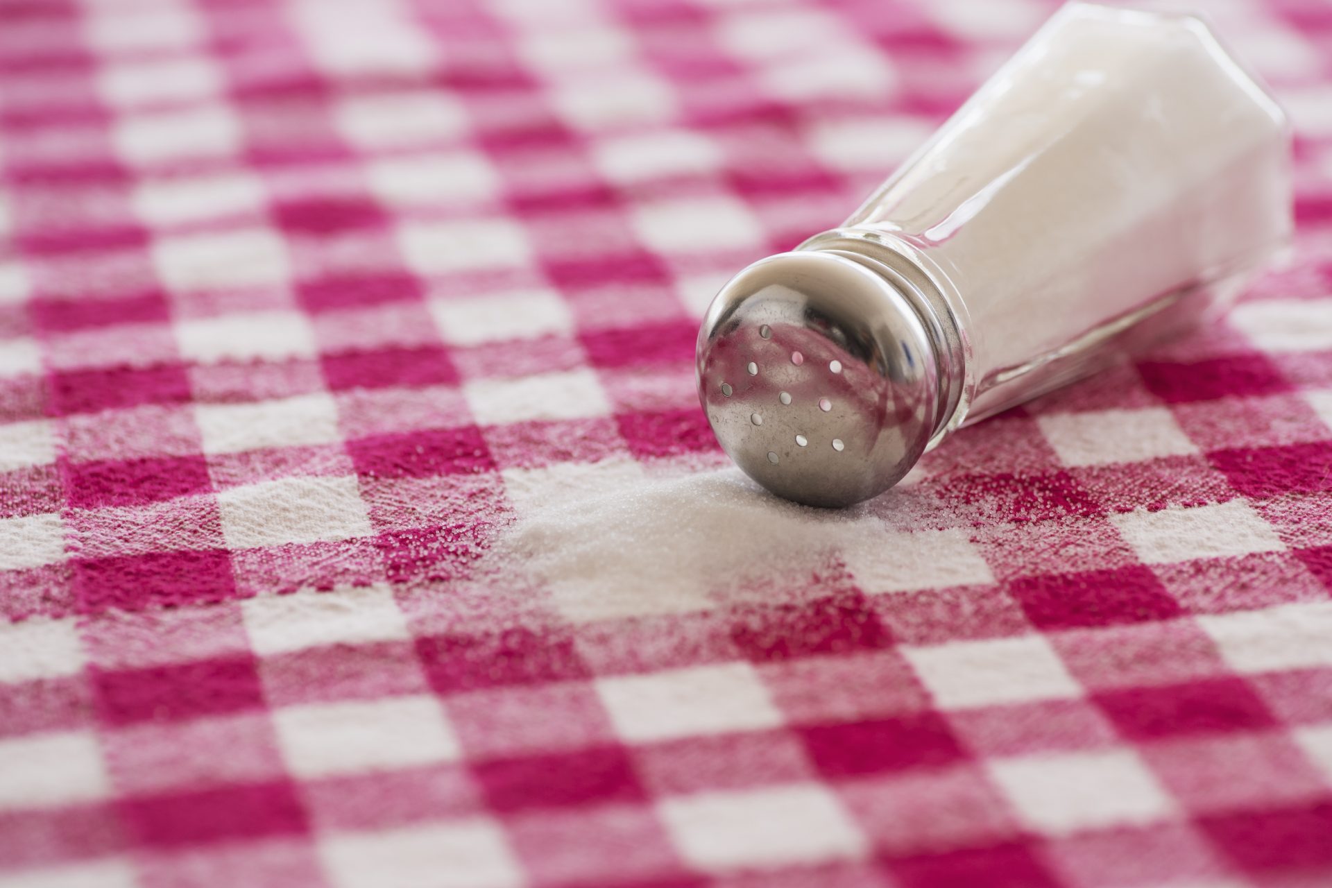 Tips to lower your consumption of salt